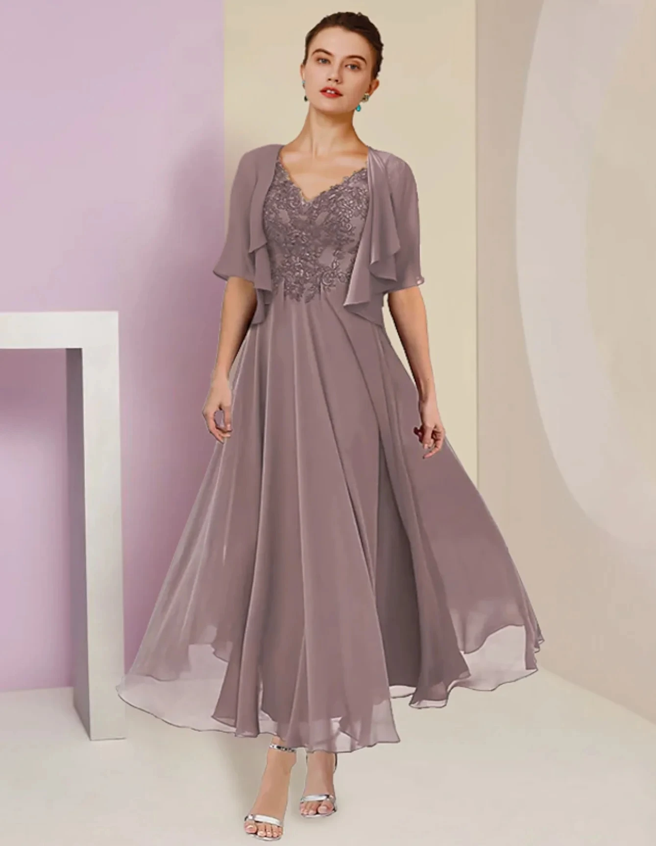 smocked floral dress Mattea Midi — Smocked Bodice jen5/20 Gold Fringe Dresses For EU Size:36 and blue embroidered flowers