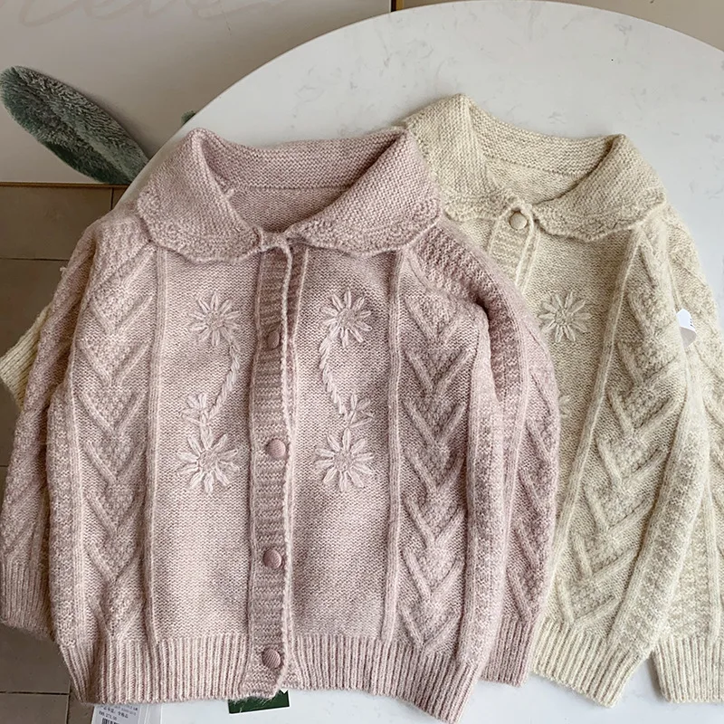 

Kids girls sweater autumn and winter new well-behaved small lapel jacquard exquisite knitted cardigan jacket