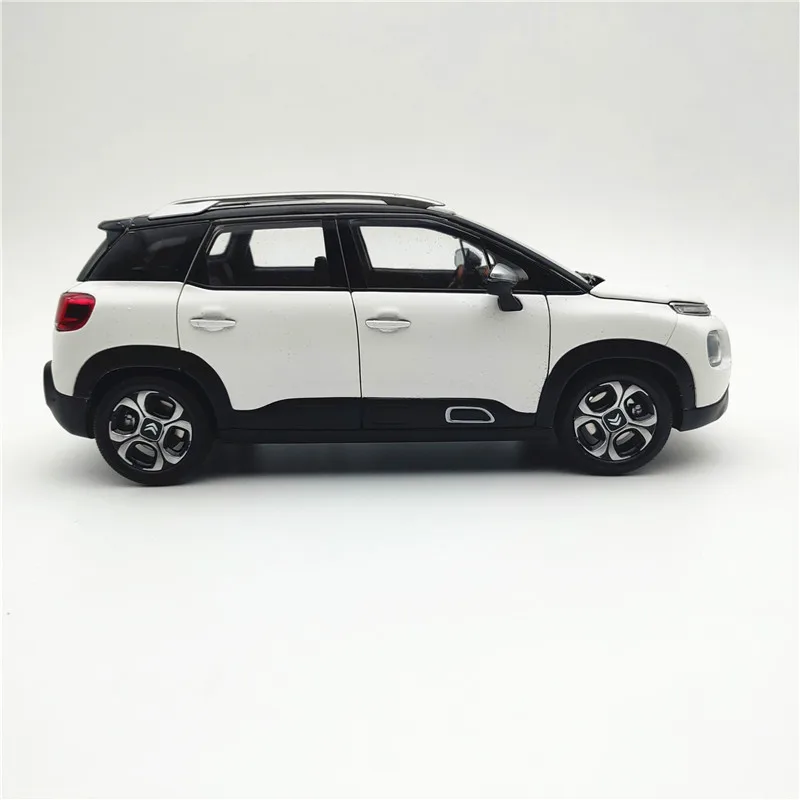 1:18 Scale Citroen C4 Aircross Suv Alloy Car Model