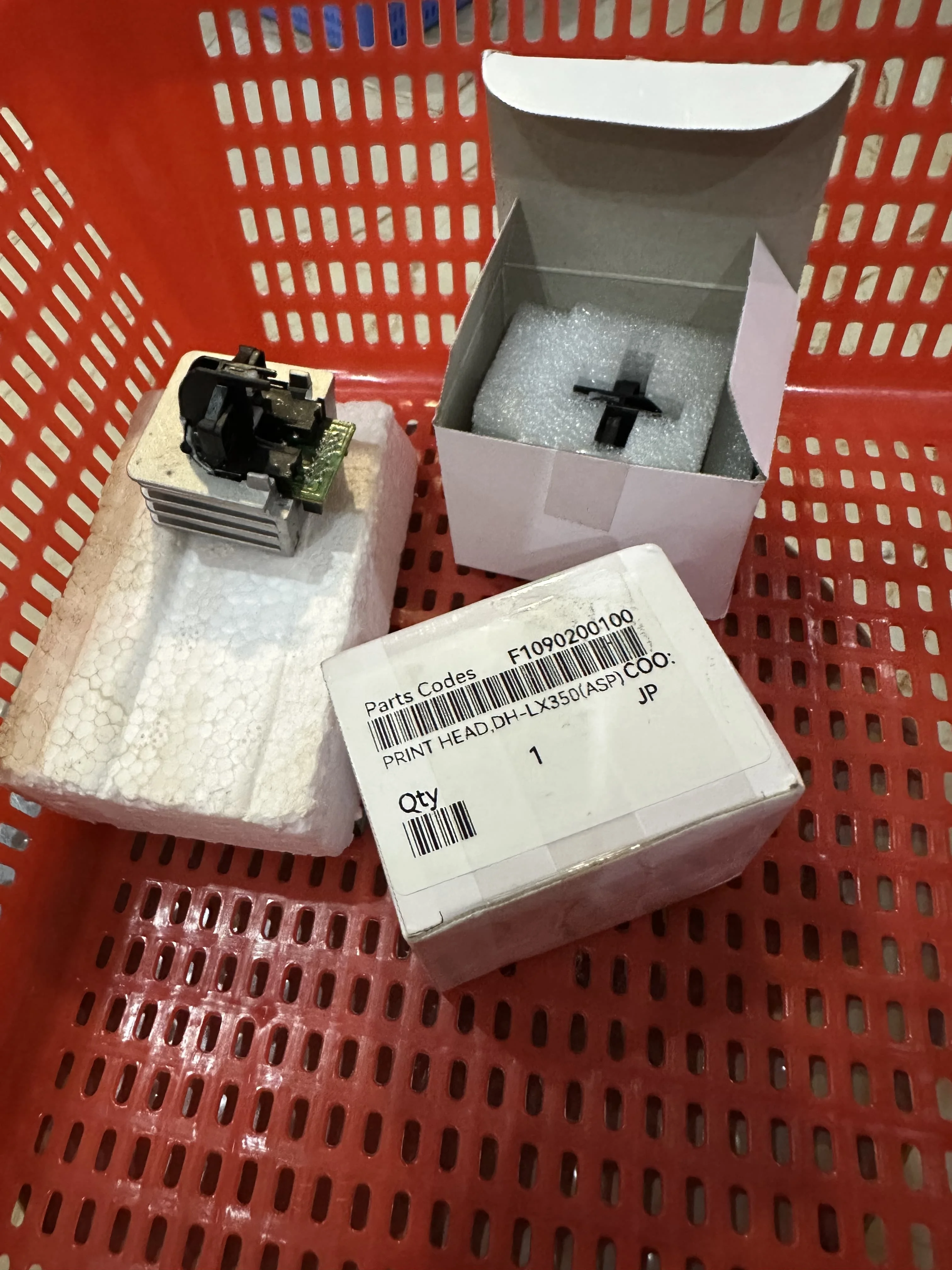 

1 шт. печатающая головка F109000 для Epson LX310 LX350, новая совместимая головка принтера с матрицей