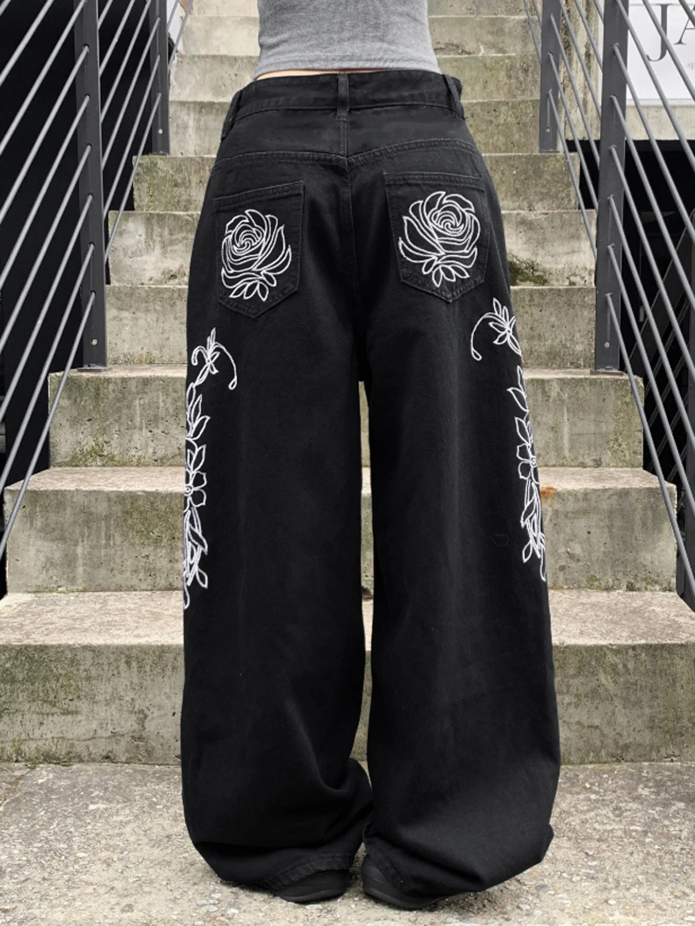 Low Waist Embroidered Wide Leg Loose Fit Jeans Women Street Style Floral Plant Pattern Casual Summer Jeans Loose Jeans