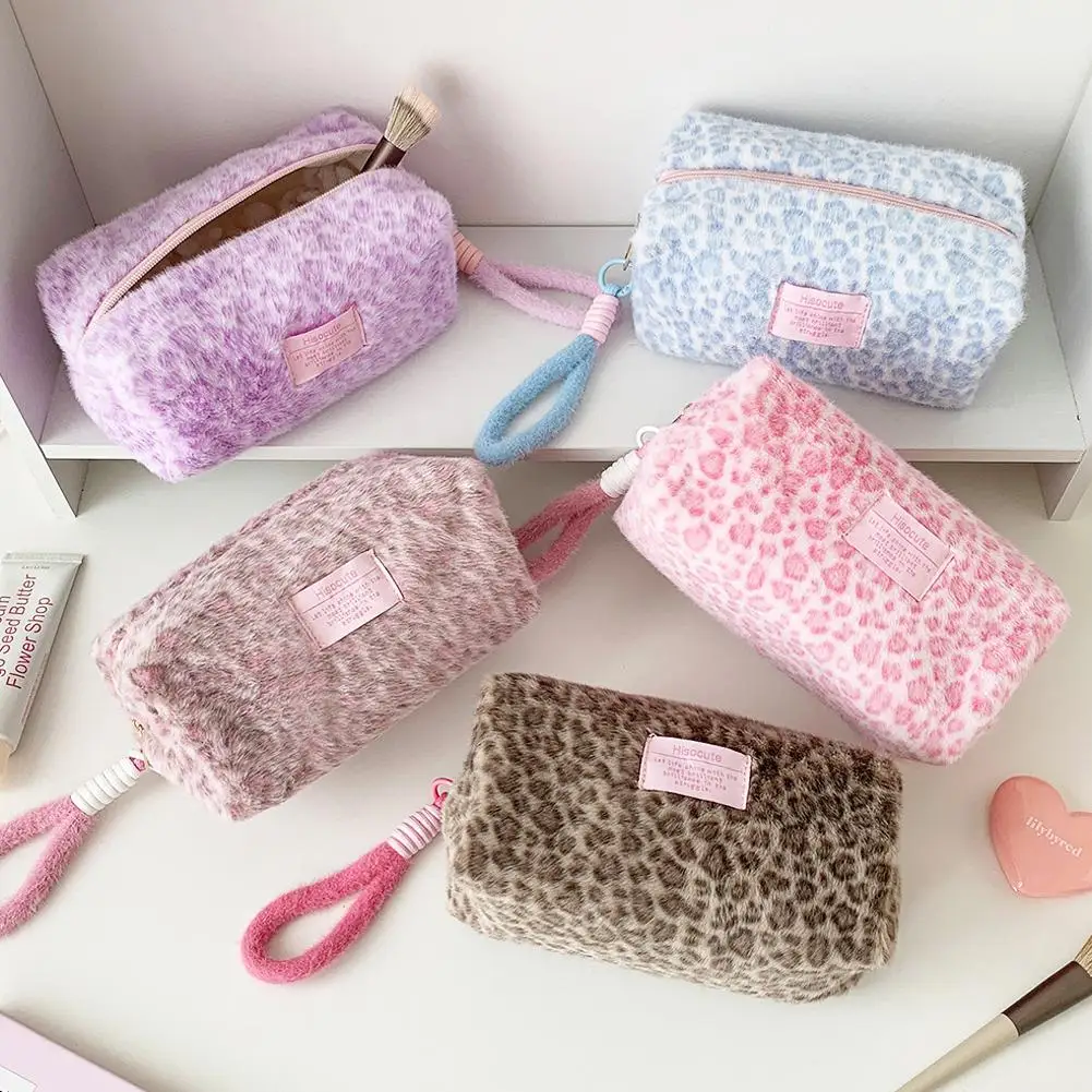 Leopard Print Plush Makeup Bags with Handle Portable Travel Cosmetic Storage Bag Toilet Bag Cute Pencil Case Fashion Handbag image 2
