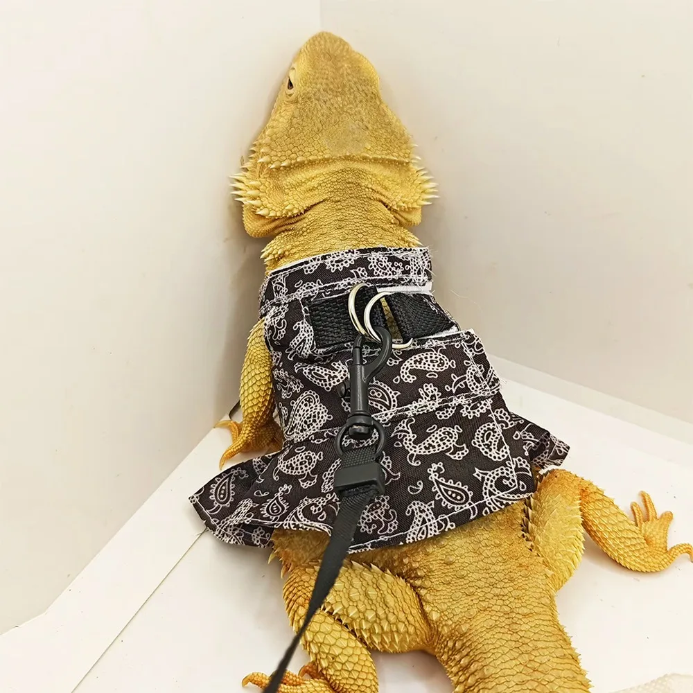

Soft Lizard Leash Harness Escape-Proof Adjustable Reptile Harness Dress Floral Pattern Breathable Reptile Walking Leash