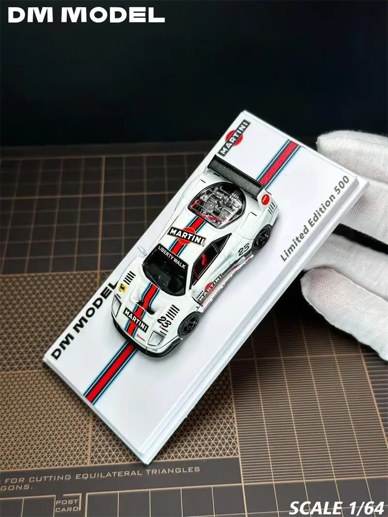 PreSale DM Model 1:64 F40 LB Die-Cast Car Model Miniature Gifts