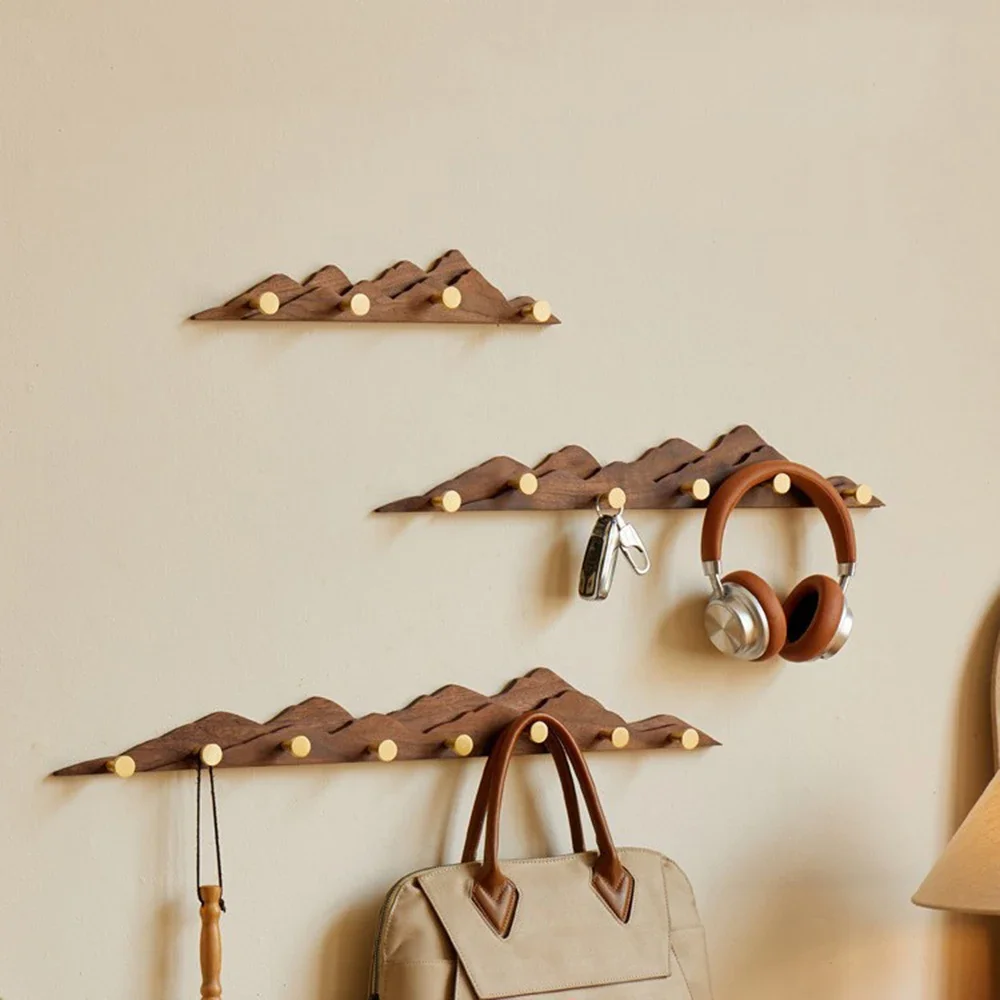 Деревянная настенная вешалка для пальто из североамериканского черного ореха, декоративная вешалка для шляп и одежды для прихожей, крыльца, латунные крючки Деревянная настенная вешалка для пальто из североамериканского черного ореха, декоративная вешалка для шляп и одежды для прихожей, крыльца, латунные крючки
