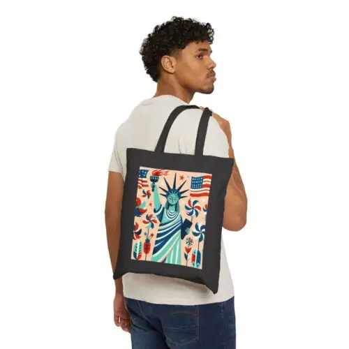 Polarshe Cotton Canvas Tote Bag Folk Art Patriotic Statute of Liberty Design 3, Gift