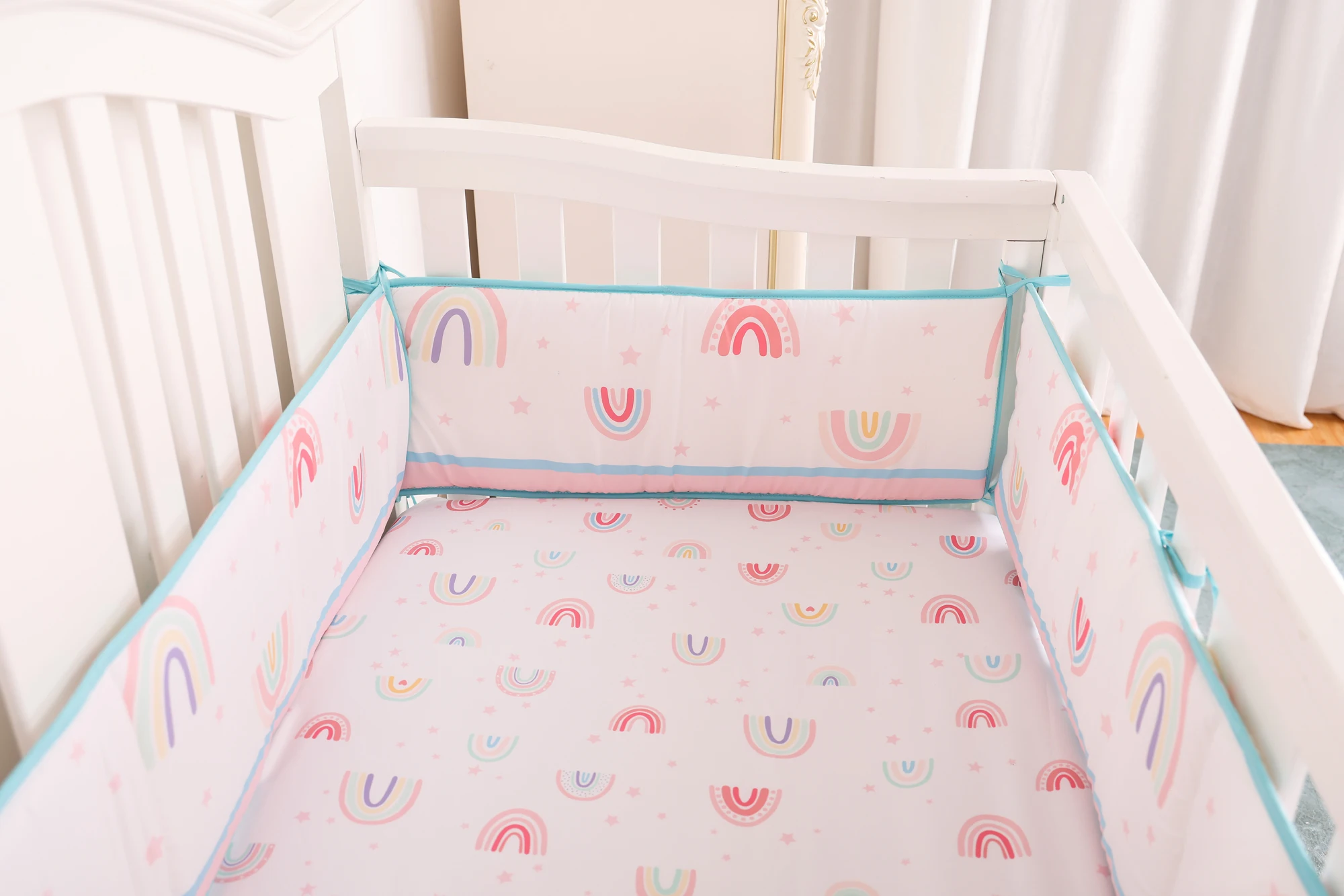 cheep rainbow design micro fiber brushed newborn baby Crib Liner fence protector crib rail padding bumpers  for sides