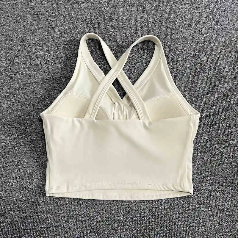 High-end sports bra for women with a gathering effect to prevent shock during running, with a chest pad for yoga and a beautiful