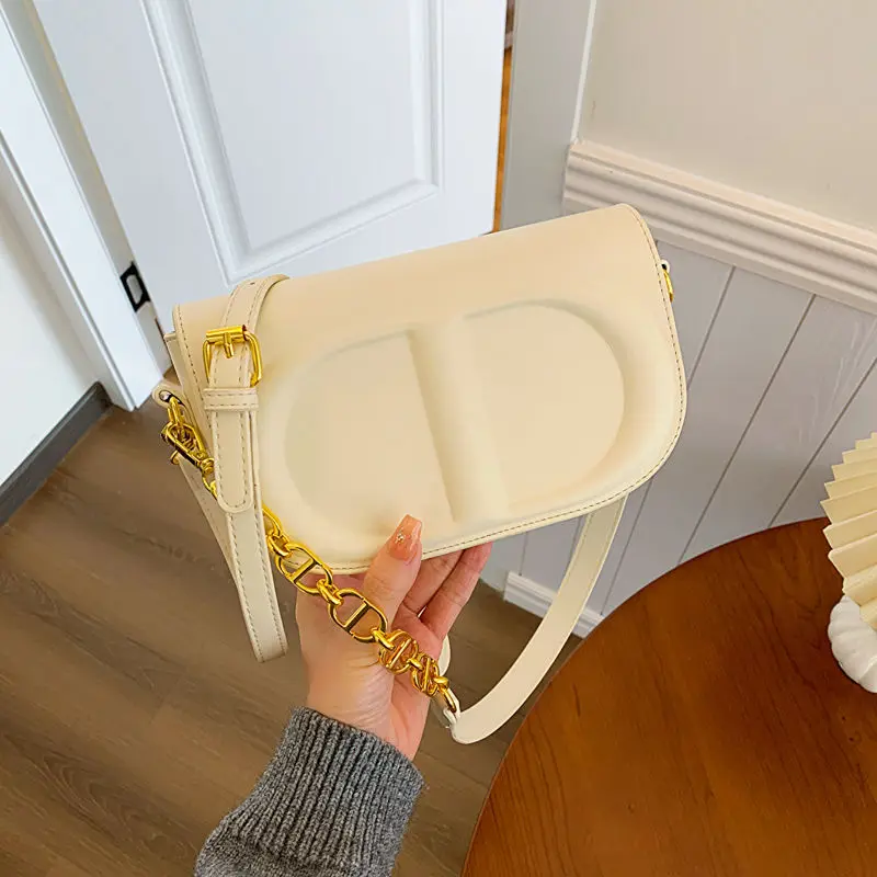 Half Moon Fashion Women Saddle Shoulder Bags Simple Design Stylish Chic Underarm Bag New High Quality Tote Handbags Purse