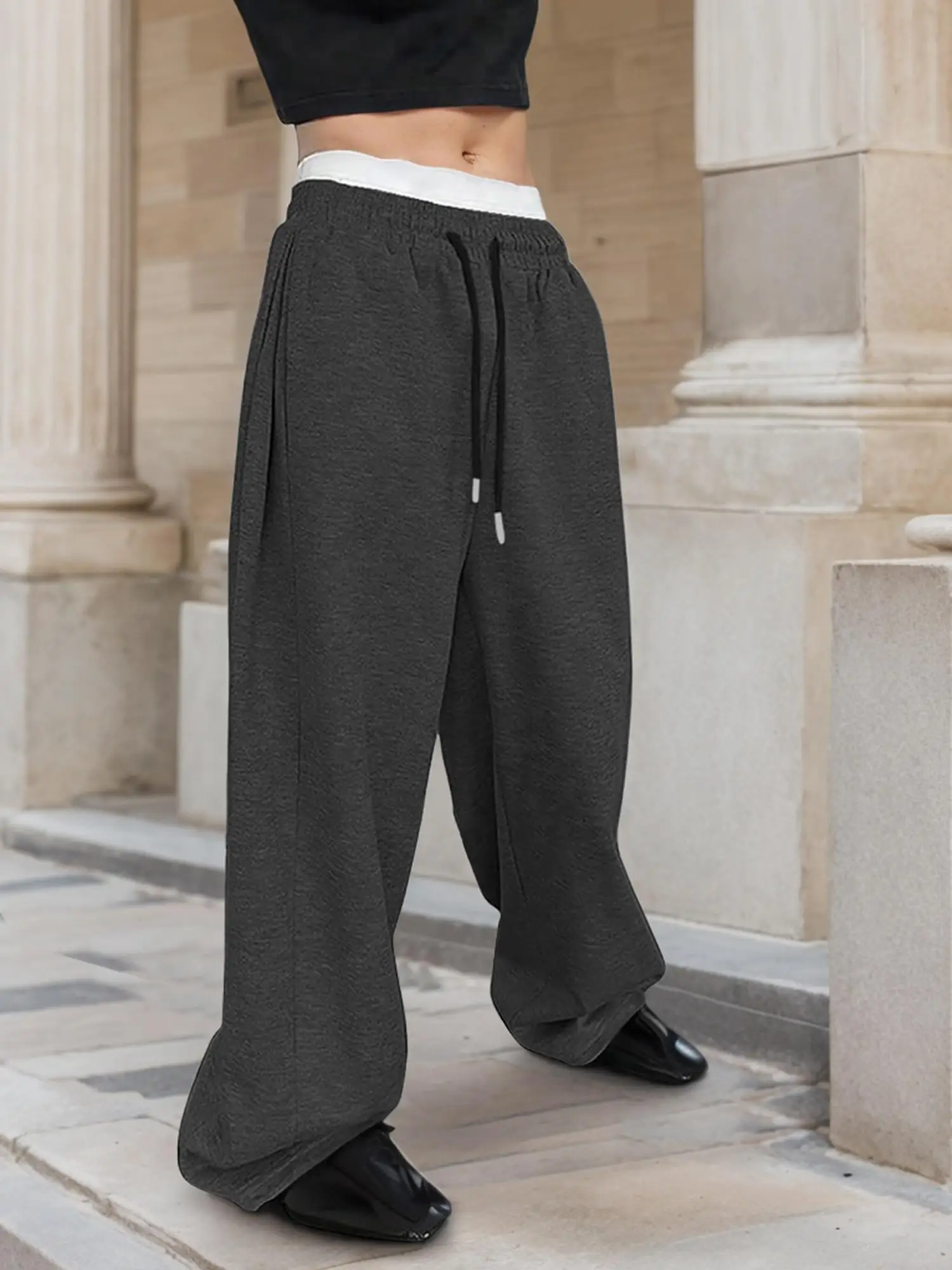 

Men's Drawstring Loose Sports Pants Are Comfortable, Breathable, Flexible, and Comfortable for Exercise and Fitness