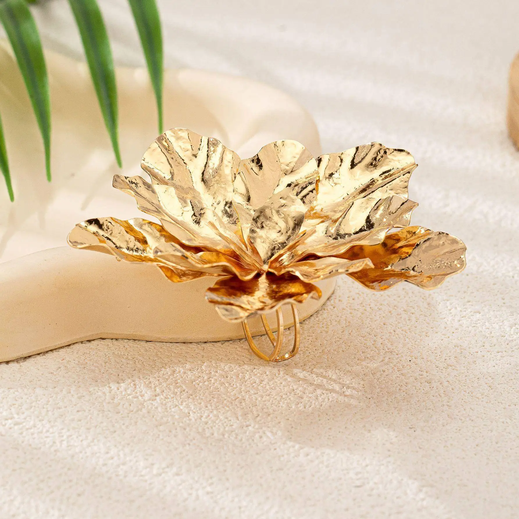 

Exotic Design Exaggerated Heavy Work 3D Large Flower Ring for Women Fashionable Individualistic Cross-Border Jewelry