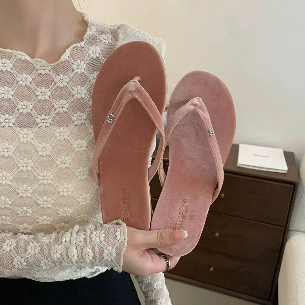 

Women's Shoes Summer New Fashion Clip Toe Flat Women's Flip Flops Beach flannel Casual Ladies Slippers Zapatos Mujer