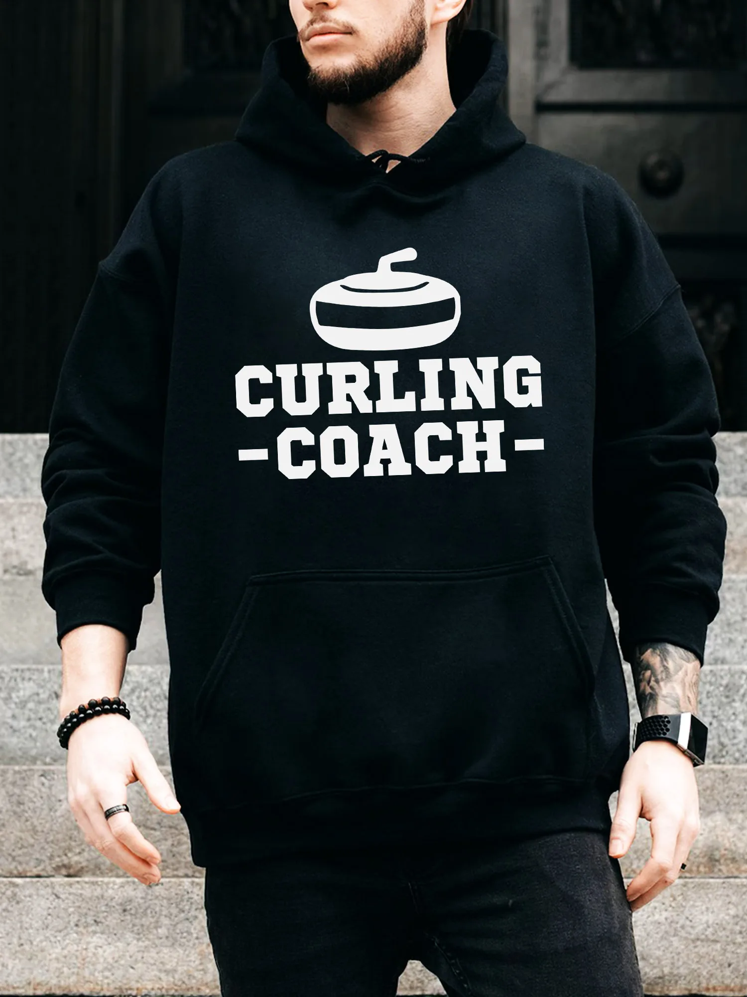سترة بقلنسوة برباط للرجال من Curling Coach - بلوفر أسود مريح كاجوال، سترة بغطاء للرأس للخريف والشتاء