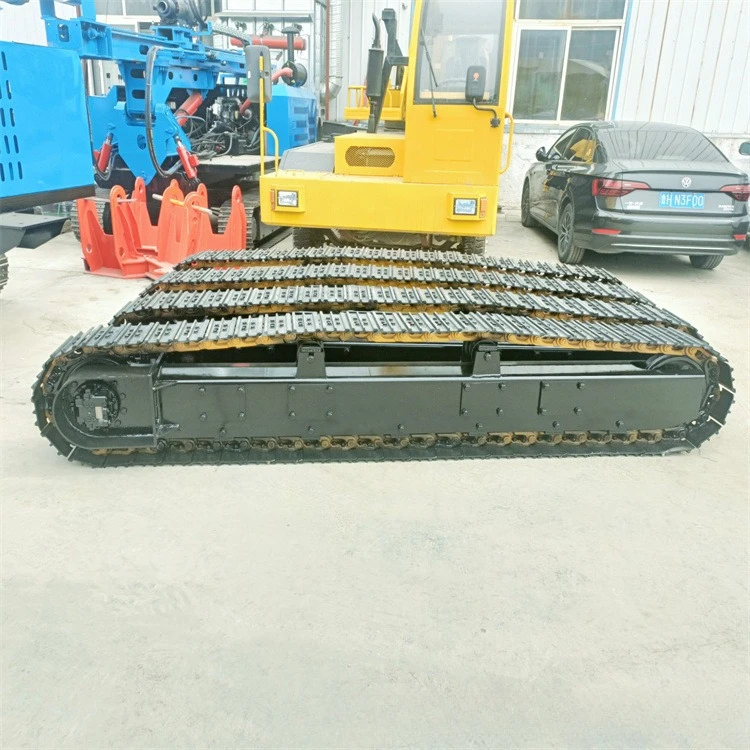 A new generation of steel crawler chassis, carrying 30 tons of crawler chassis, remote drive