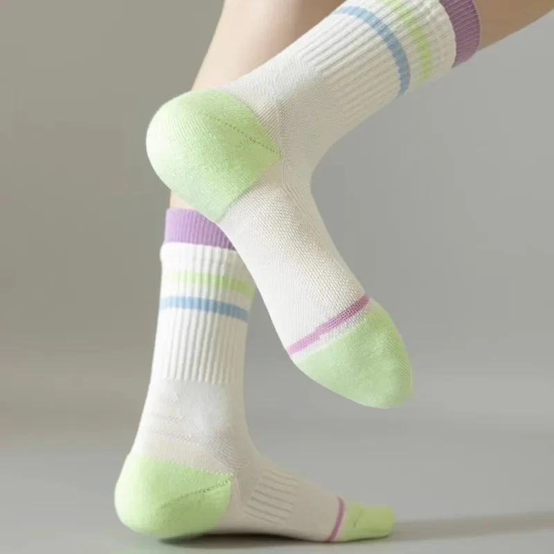 

New Women's Socks Retro Fashion Double Cotton Middle Tube Sock Multicolor Striped School Girls Skateboard Sports Socks