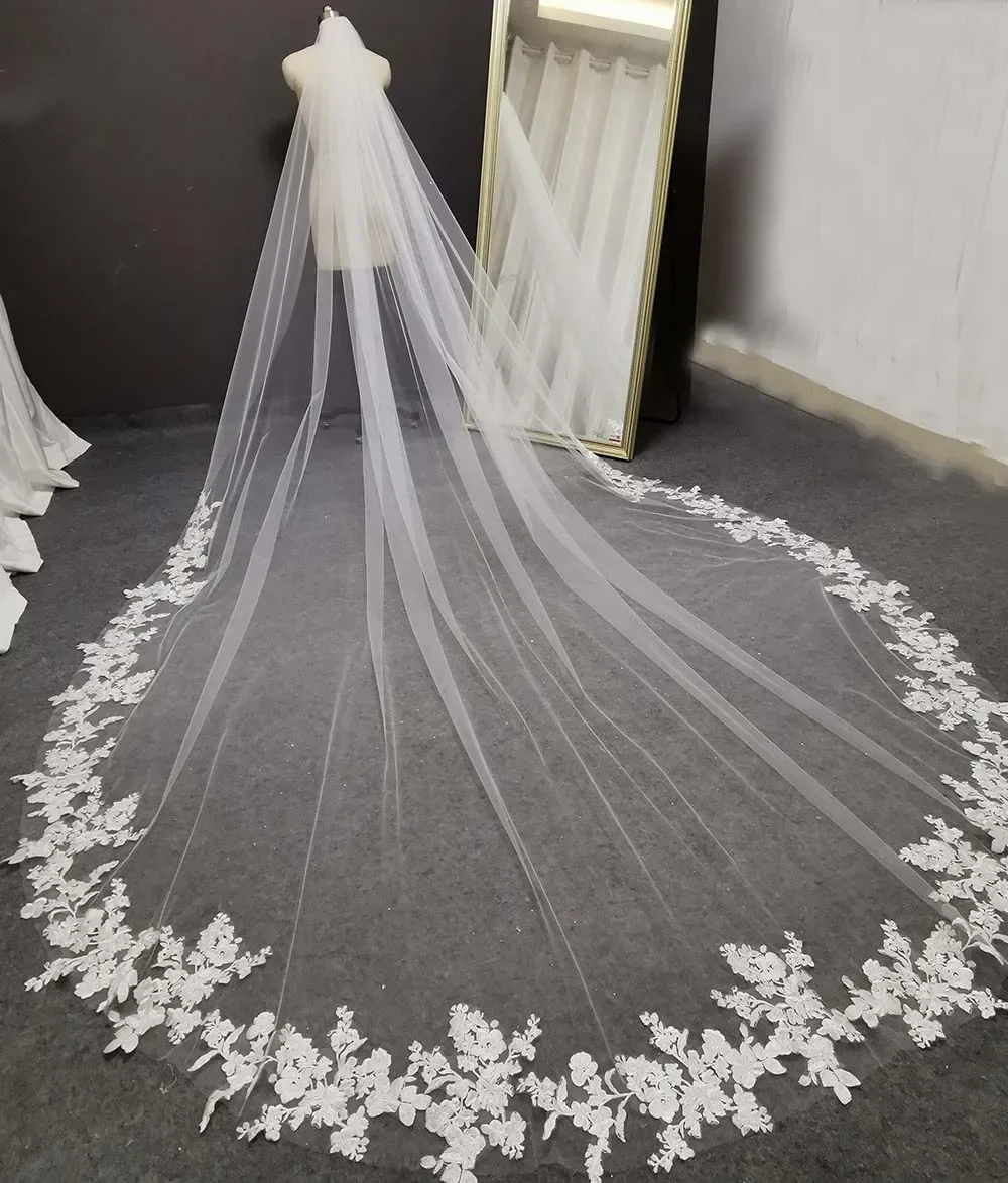 Customized Long Lace Wedding Veil 3 Meters Long White Ivory Cathedral Bridal Veil with Comb Wedding Accessories Bride Headpieces