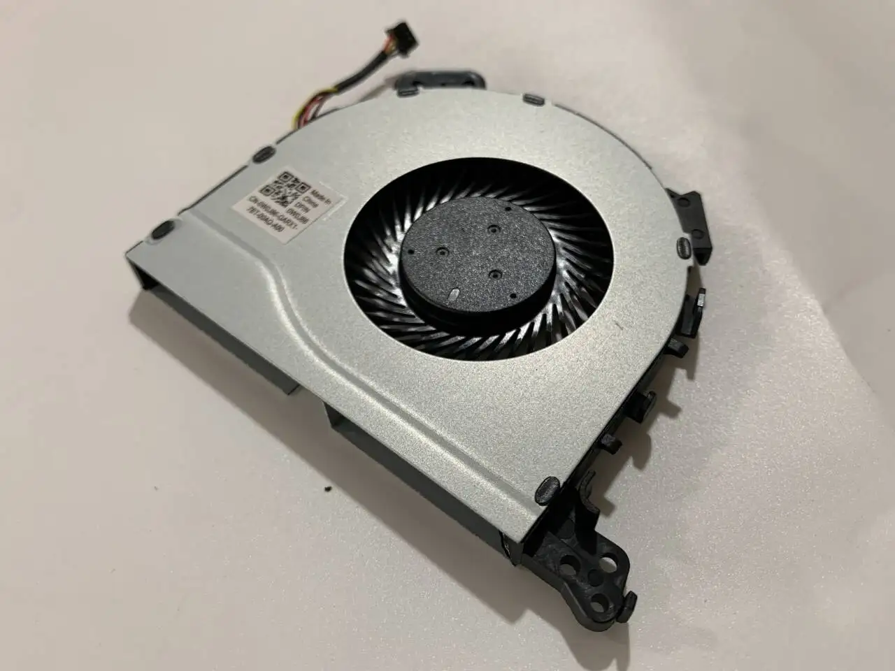 

Laptop CPU Cooling Fan for Lenovo IdeaPad 320-14 330-15 320-15 DC28000DBD0