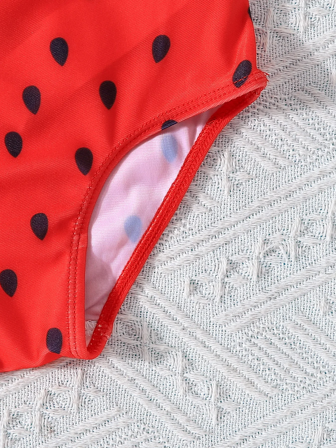 1-teiliger Sommer-Badeanzug für Mädchen mit Wassermelonen-Motiv, grüner Badeanzug mit Rüschen und Bindeband sowie passende Rüschen-Badekappe, niedliches Früchte-Design – Detail 6