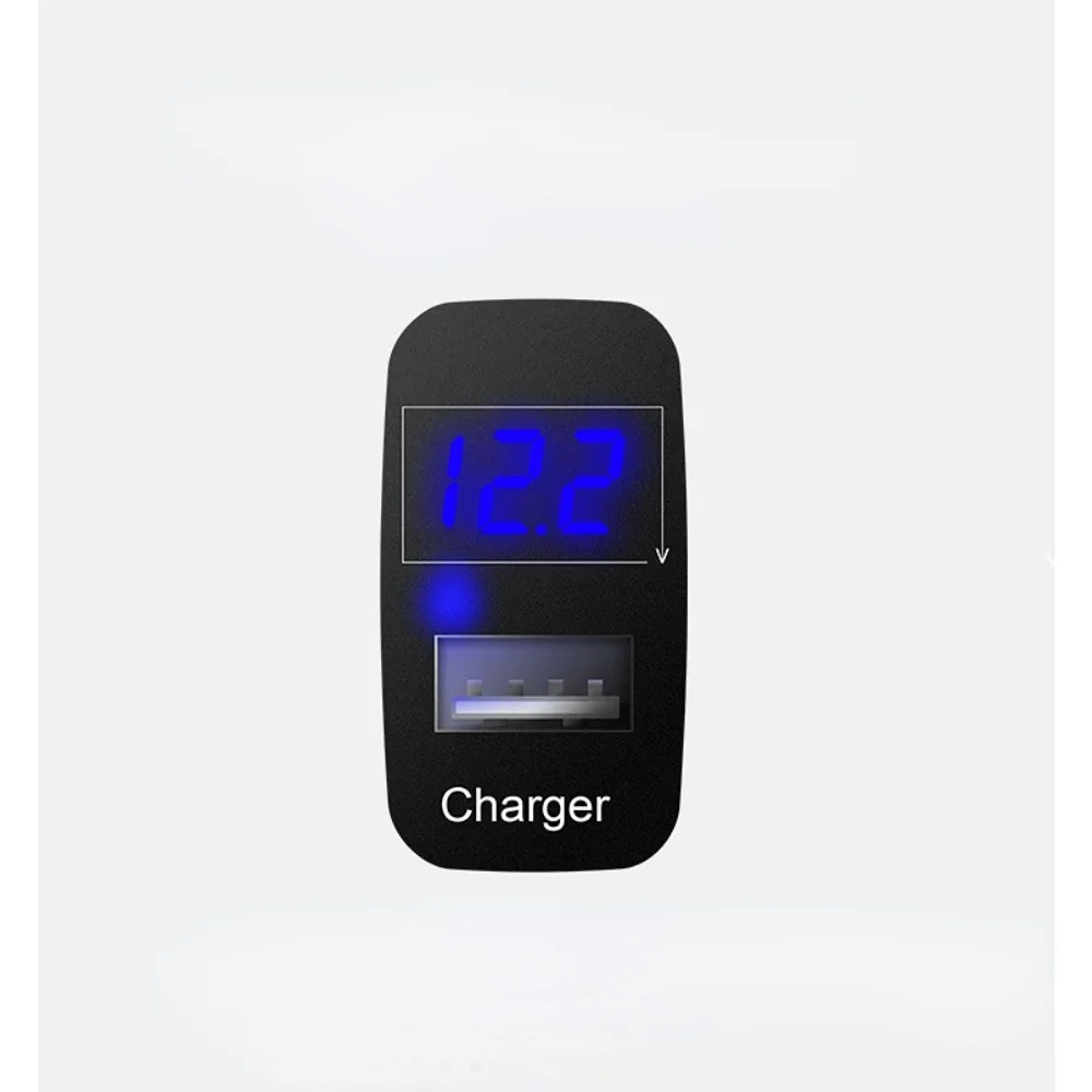 For Mitsubishi Auto Series Retrofitting and Upgrading Nondestructive Installation Car Charger with Voltage Display USB Charger