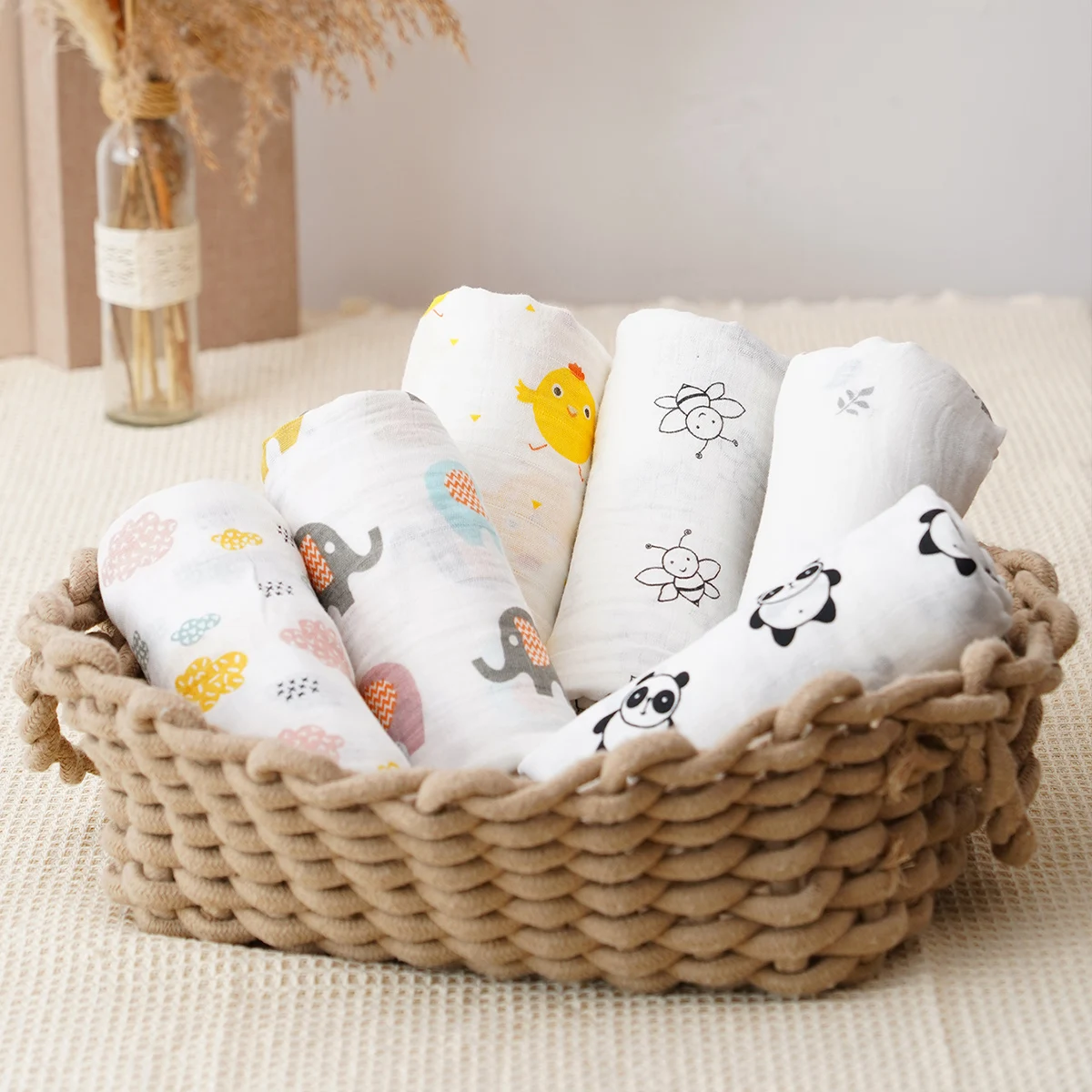 HappyFlute 120*110CM Skin Frindly Swaddle Super Soft Cotton Fiber Cartoon Print Comfortable Baby Blanket Wrap