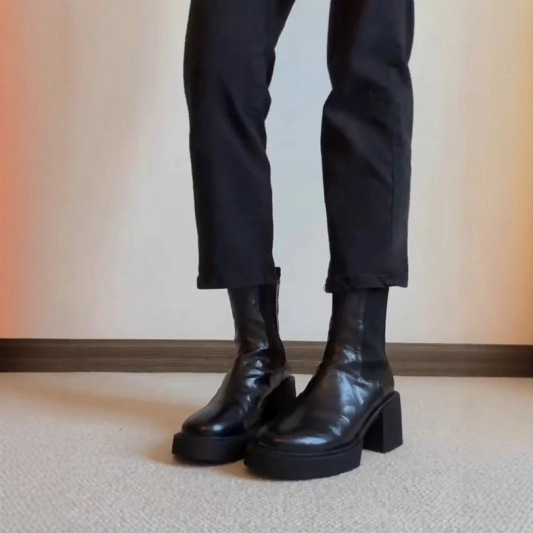 

Women Thick Bottom Ankle Boots Side Zipper Short Boots Women Outdoors Elegant Square High Heels Boots Fashion Comfortable