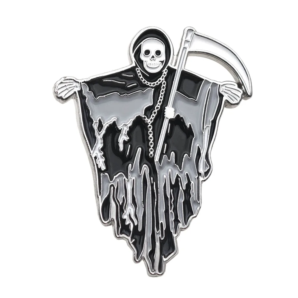 Halloween-Brosche mit Totenkopf-Motiv, Metall-Anstecknadel, schrecklicher Geist mit Sichel, gotischer Punk-Schmuck, Geschenk für Freunde. – Detail 1