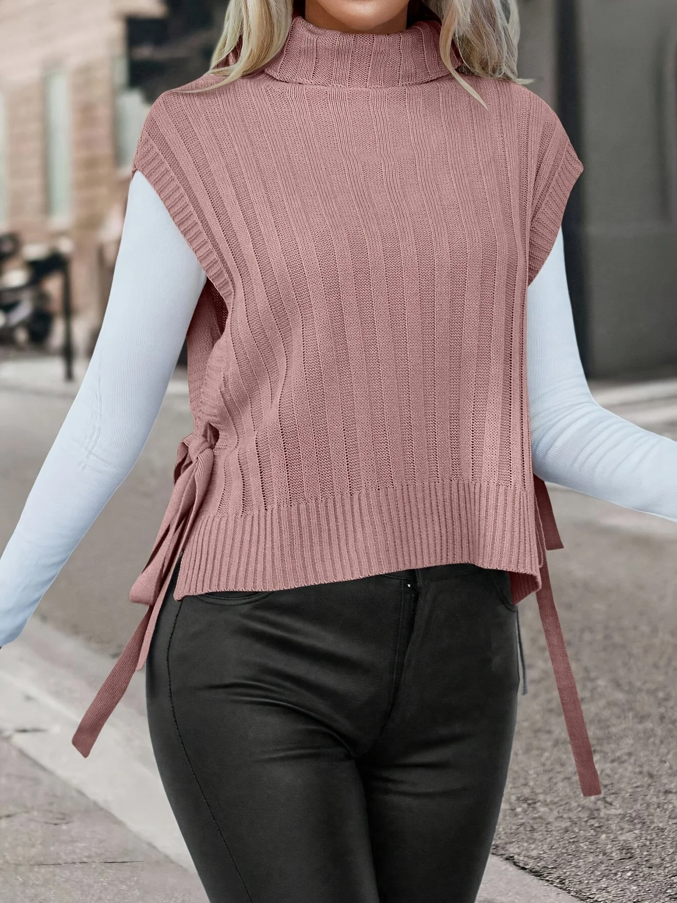 Novo pulôver de malha de gola alta feminino, camadas de cor sólida com cordões femininos, moda, versátil e relaxada, roupa externa