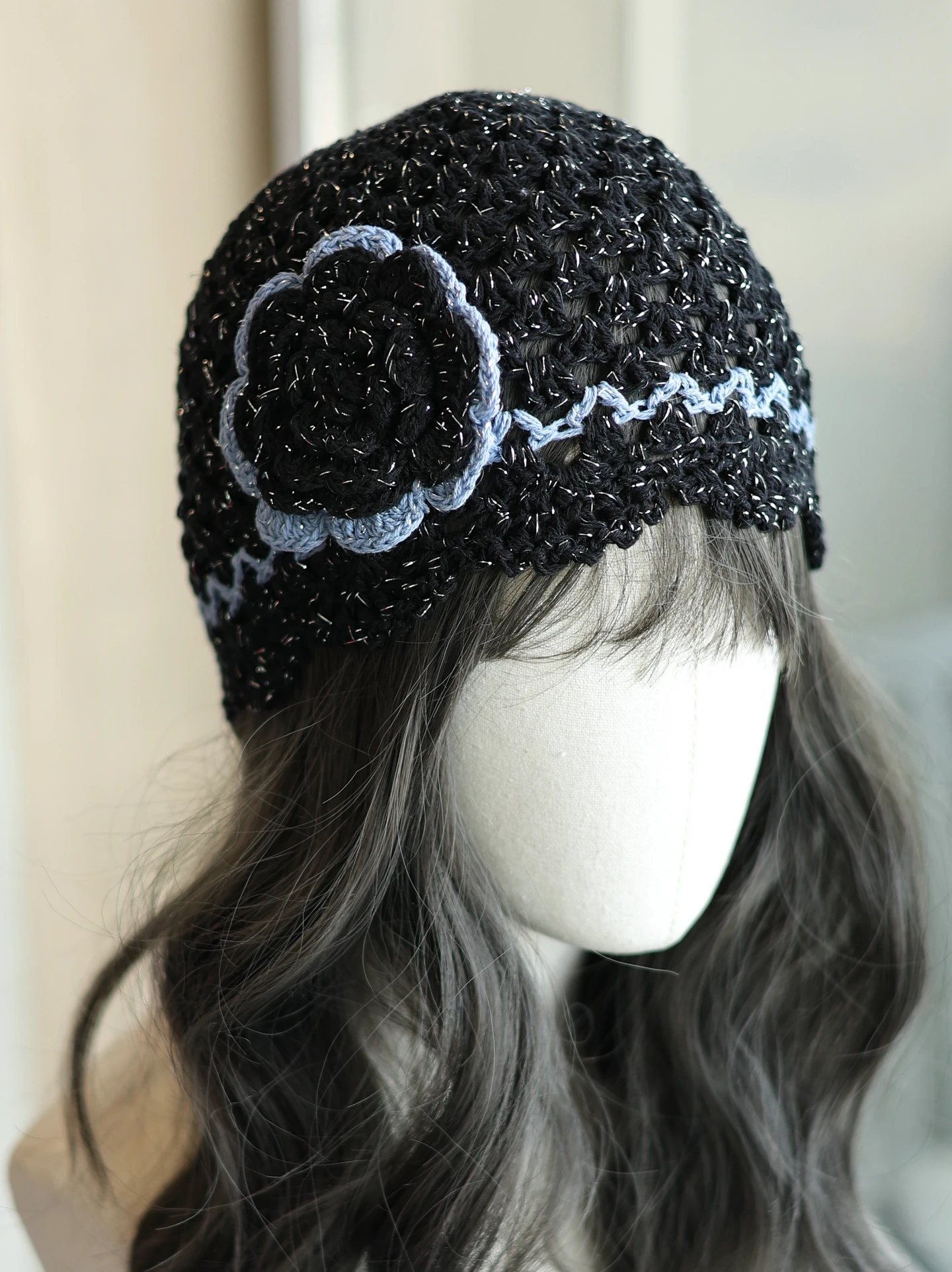 misto-de-seda-brilhante-coreano-mao-gancho-3d-flor-chapeu-de-malha-feminino-primavera-e-verao-doce-retro-versatil-saco-cabeca-gorro