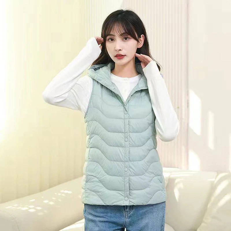 Autumn Winter Warm Parkas Women Ultra Light White Duck Down Vest Coat Hooded Down Waistcoat Ladies Sleeveless Short Tank Jacket