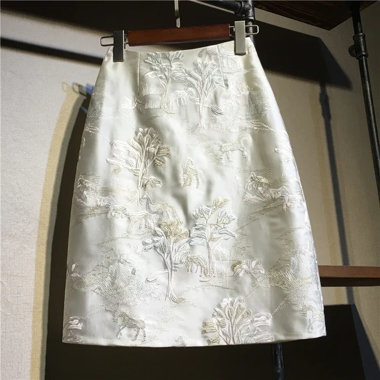 Summer Clothes Fashion Design High-end A- Line Skirt Floral Embroidery Commuting Elegant High-waist Slim-fit White Skirt Women