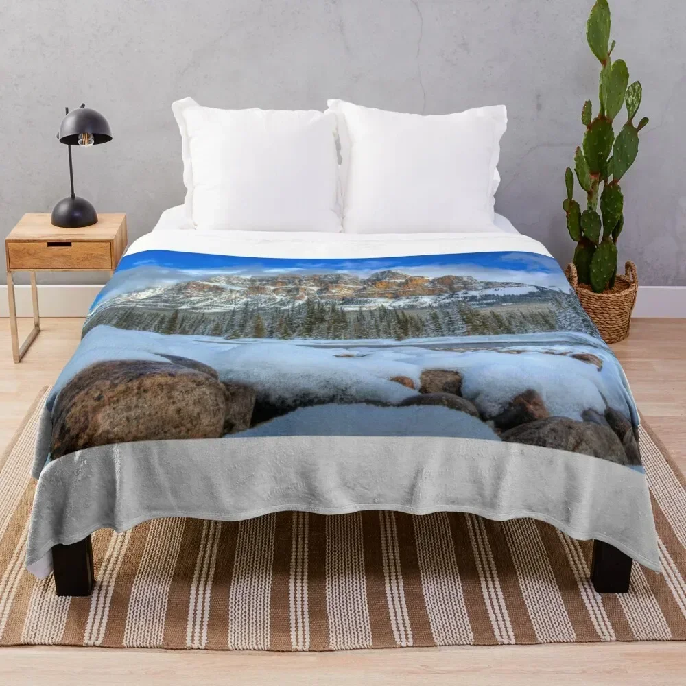 

Castle Rocks Throw Blanket Soft Bedroom Blanket for Night Sleeping