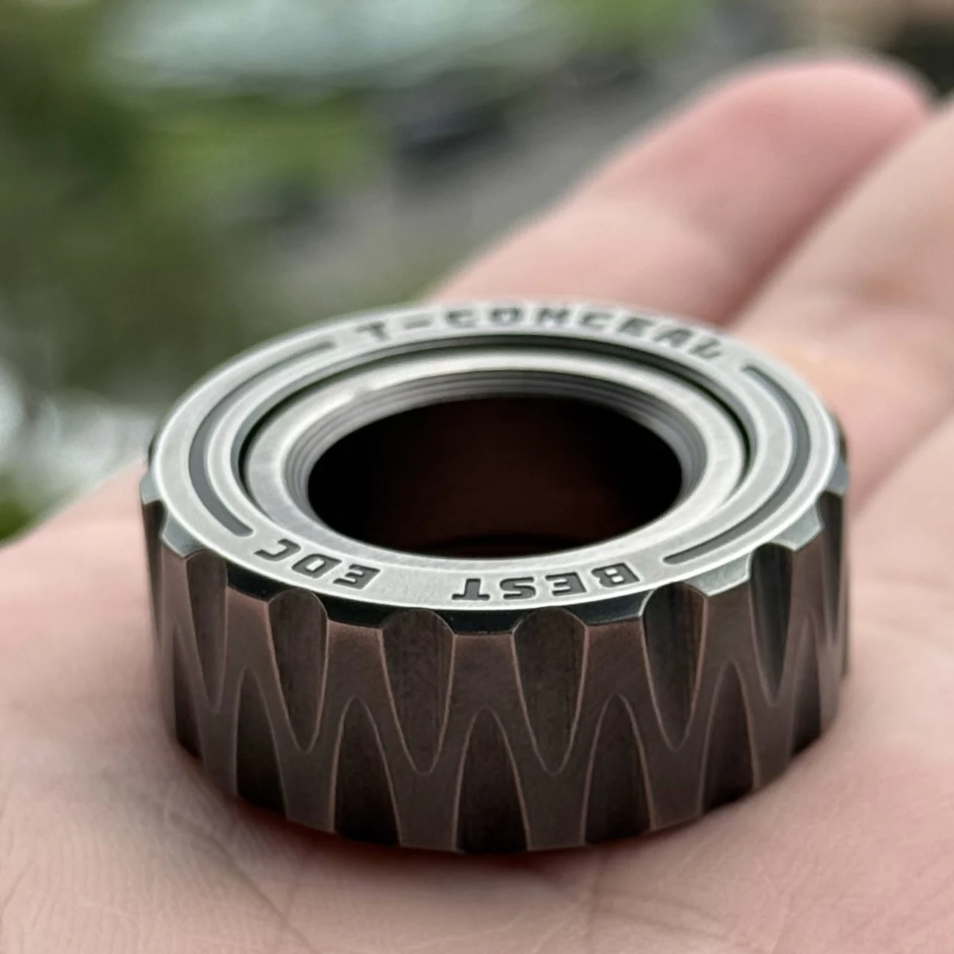T-CONCEAL Magnetic Fidget Ratchet Ring EDC Toys Adjustable Haptic Ring Stainless Steel Fingertip Metal Tyre Toys Stress Spinner