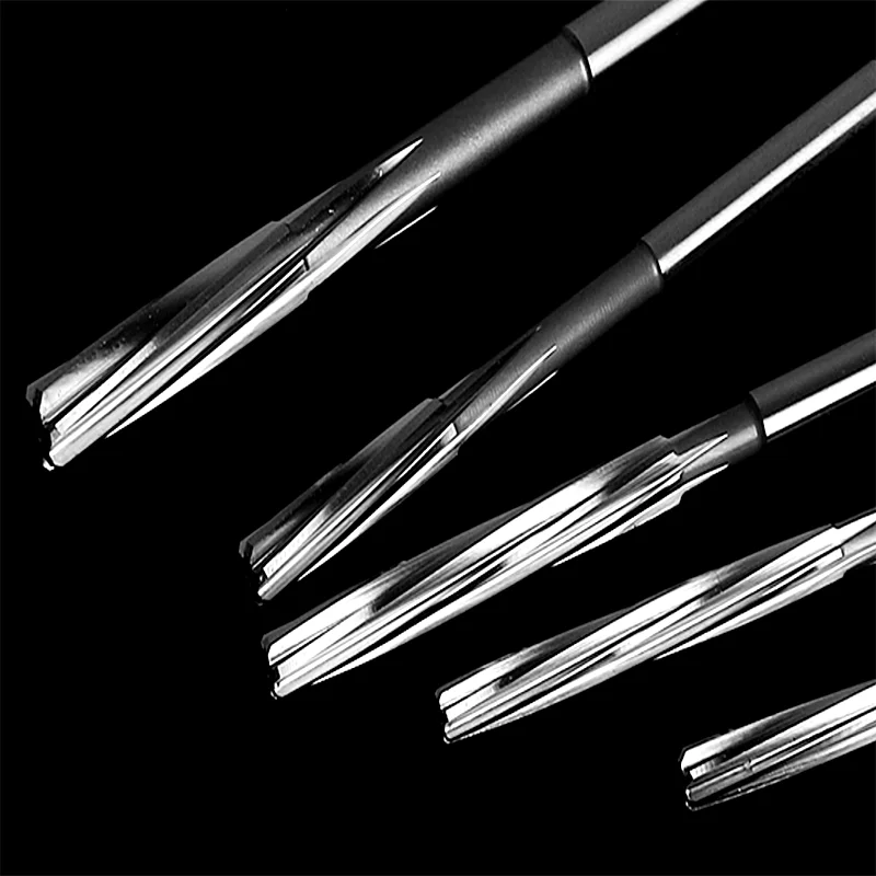 Japan Original STK 1PCS HSSE Machine Reamer Chucking Machining Tool Spiral Flute Cobalt Cutting H7 Shank Diameter 2-16 mm