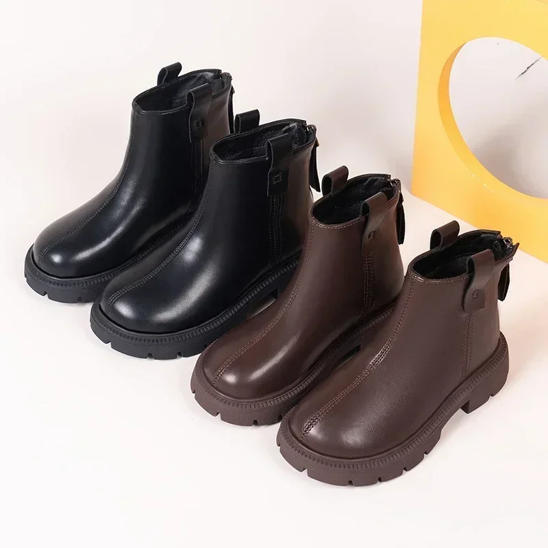 

2025 new girls' solid color ankle boots classic children's non slip side zipper black brown children's boots autumn and winter