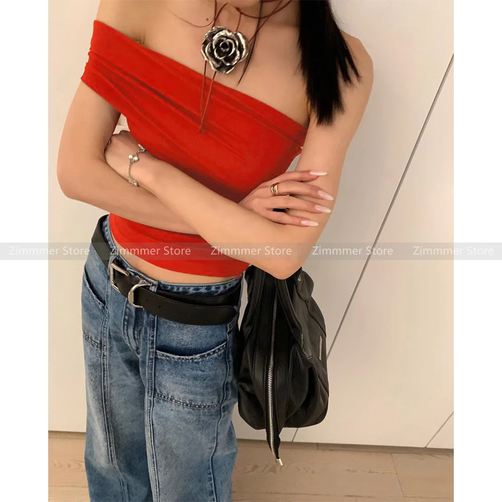 

Red One Shoulder Slim Tight Spice Girl Short Sleeve t-shirt Women 24 Summer Design Sexy Navel Pure Desire Short Tops