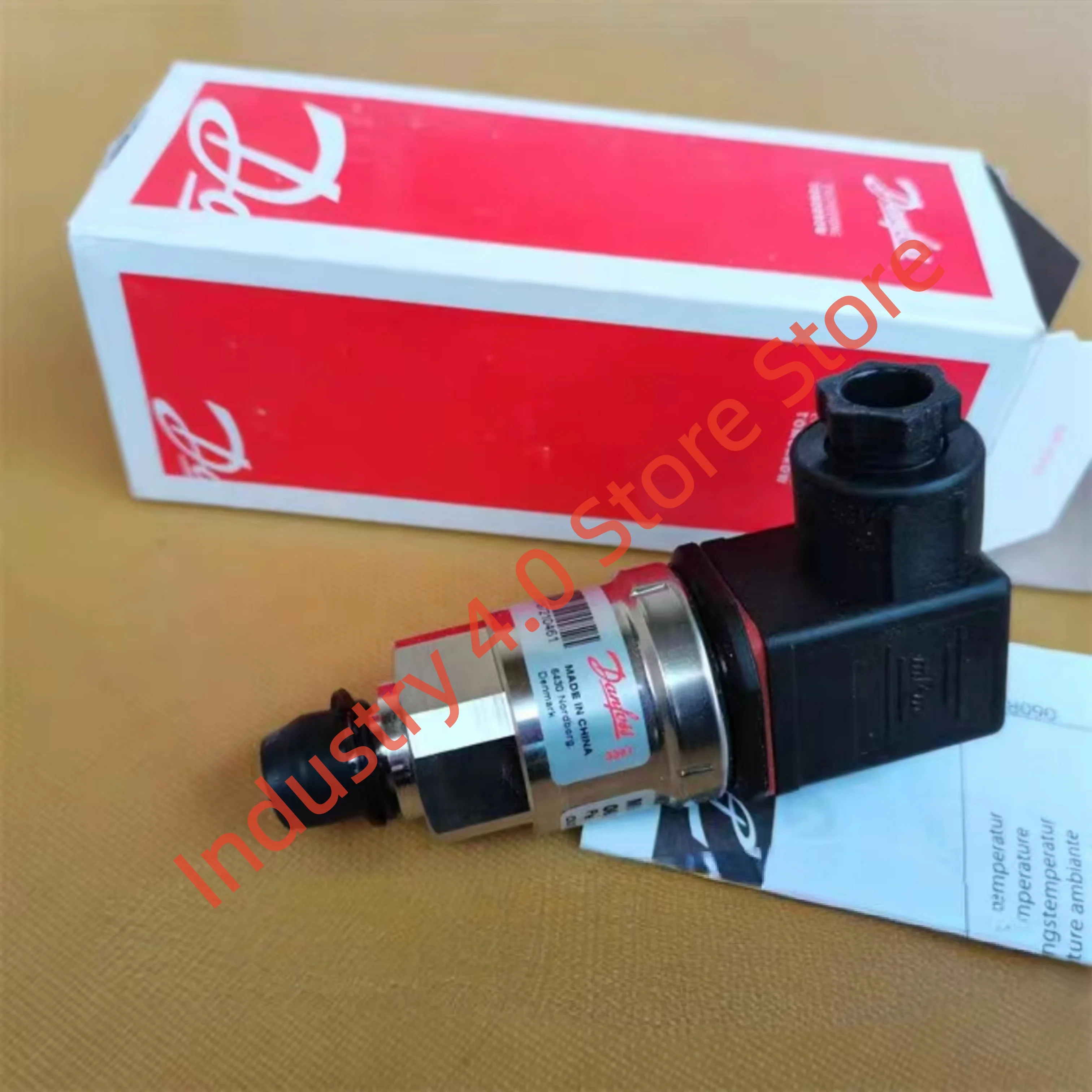 Drucksensoren neu 060G1153 060G1113 im Karton