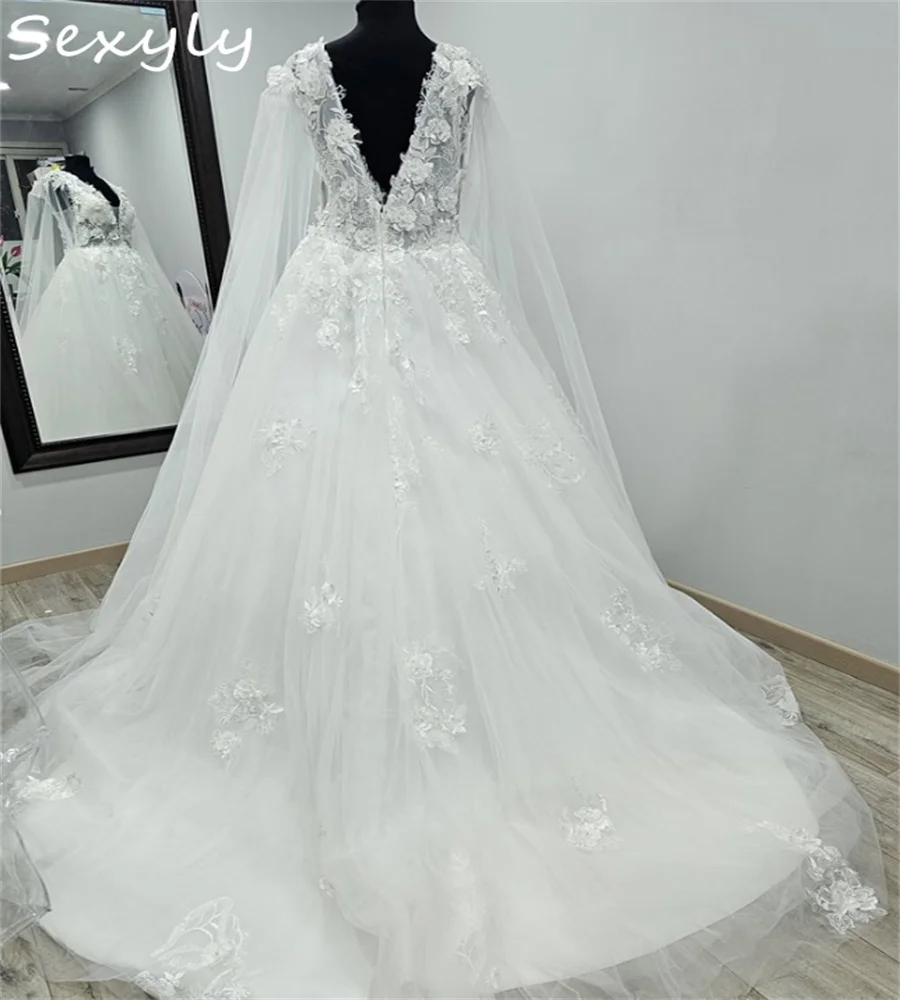 Ätherisches Feen-Boho-Hochzeitskleid mit Cape-Ärmeln, A-Linie, Tüll, Spitze, böhmisches Brautkleid, ziviles Land- und Strandbrautkleid, individuell gestaltet