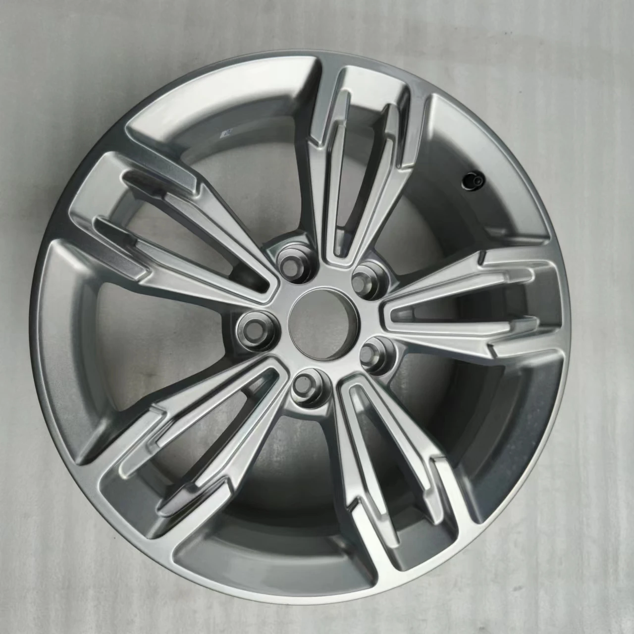 OE C00003976,Wholesale high-quality auto parts, aluminum alloy wheels applicable to BJ20 off-road vehicles