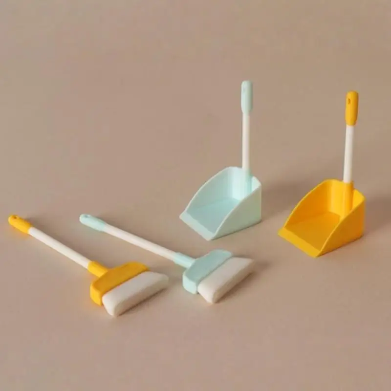 Mini Home Maintenance Kit 1:12 Scale Dollhouse Brush Dustpan Set for Lifelike Environment