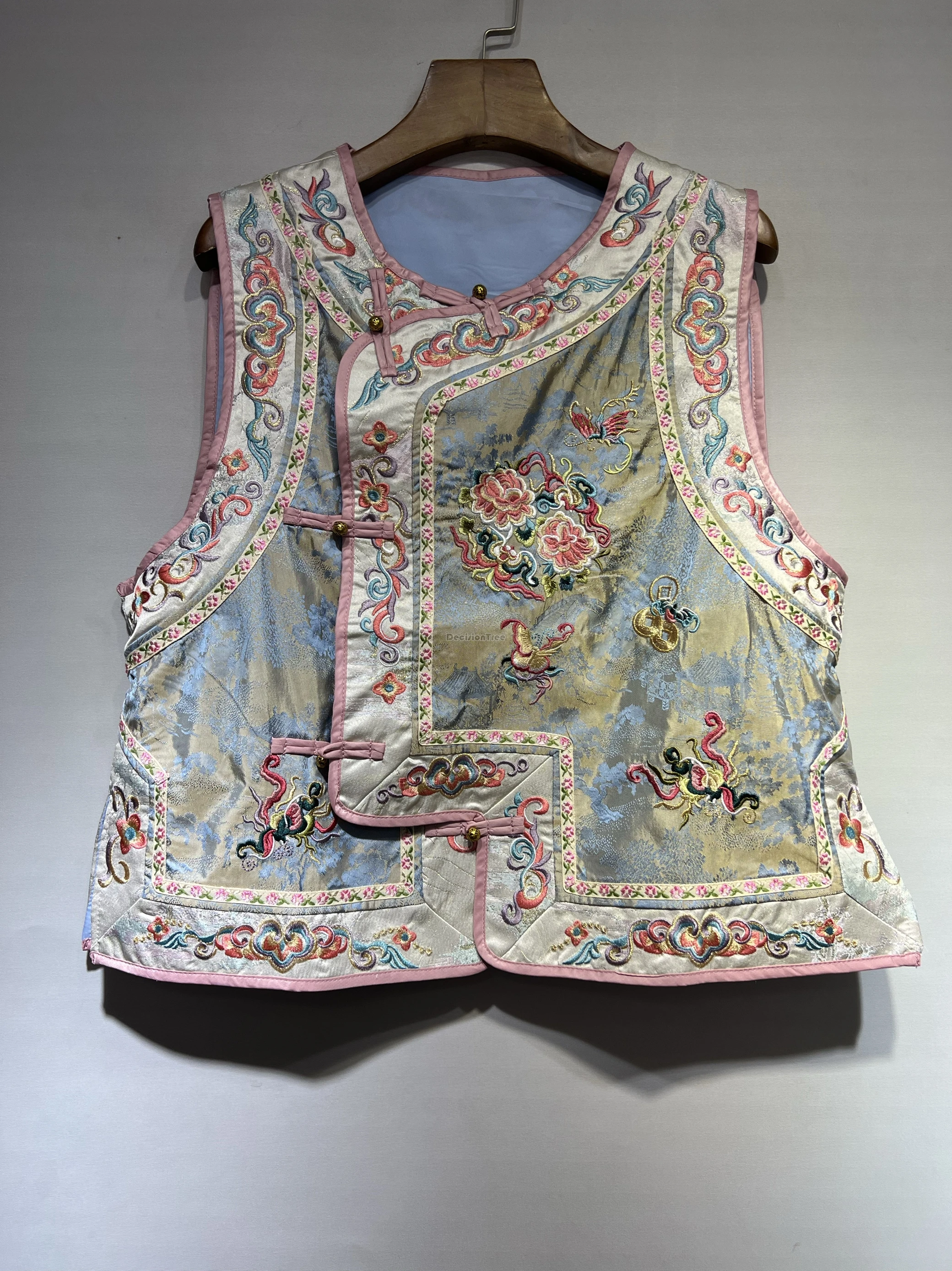 

2025 new chinese national style embroidered tang suit vest retro ethnic style sleeveless elegant waistcoat cheongsam vest women
