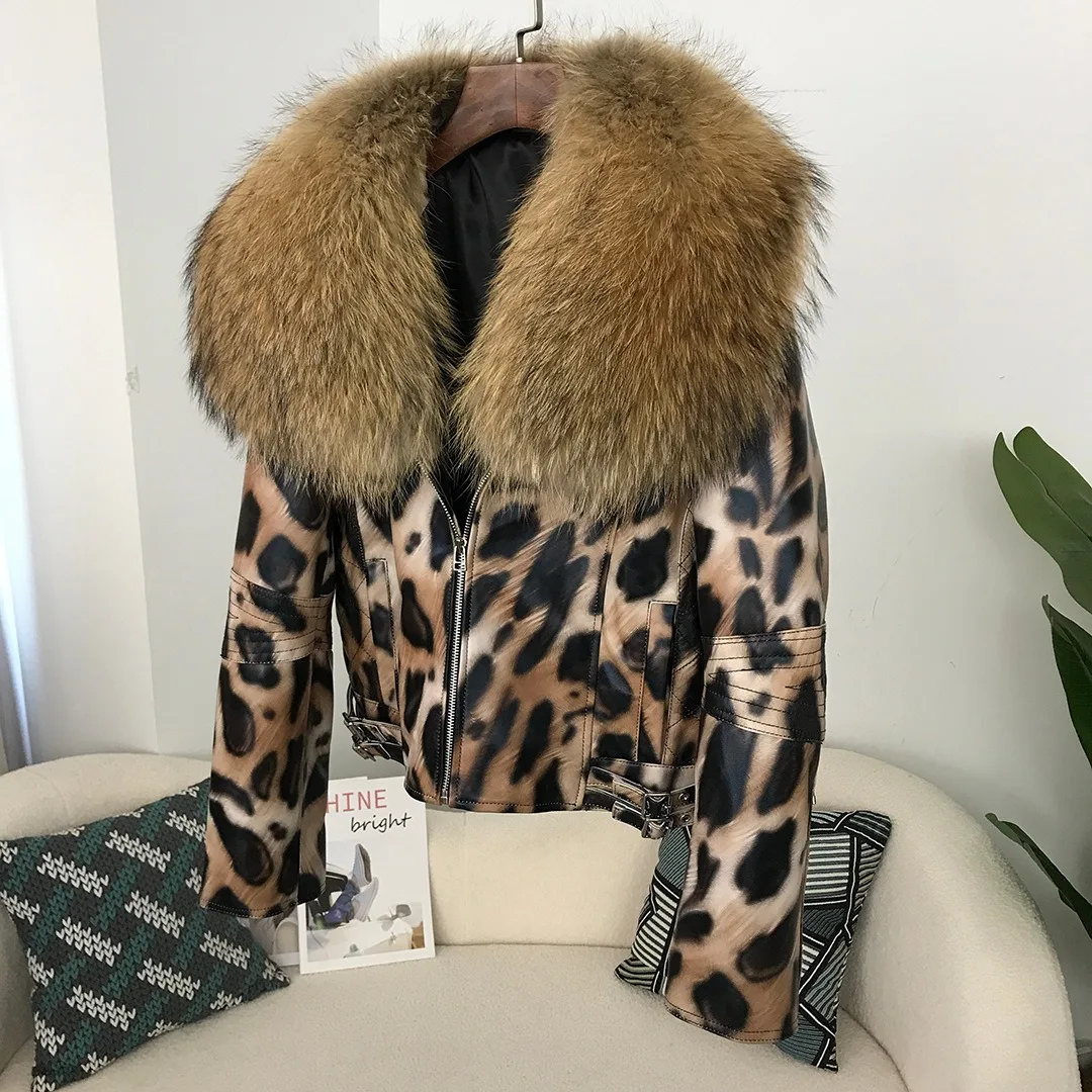 แฟชั่นฤดูหนาวสั้นจริง Raccoon ขนสัตว์ใหญ่ของแท้ Leathert Coat คุณภาพสูง Sheepskin เสือดาวพิมพ์เสื้อแจ็คเก็ตรถจักรยานยนต์