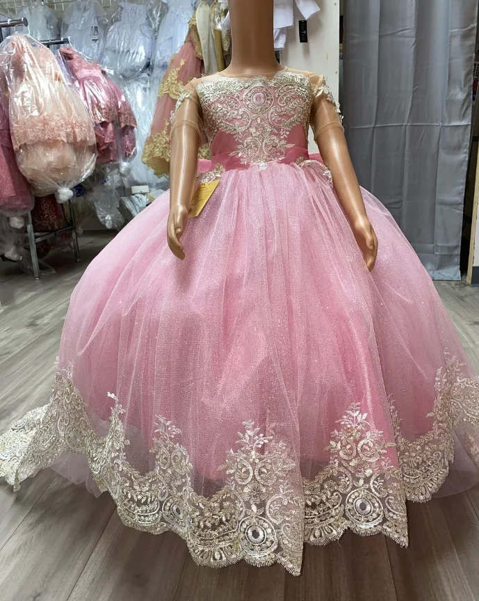 

Customized Cute Pink Mini Quinceanera Dresses Mexican Prom Little Princess Flower Girl Gowns Tulle Appliques with Bows