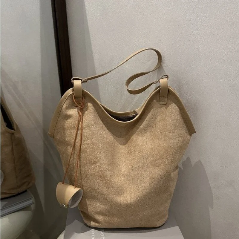 

High-End Luxury Brand Ladies Messenger Bag Leather Elegant Famous Designer Commuter Daily Vintage Fashionable Bag​