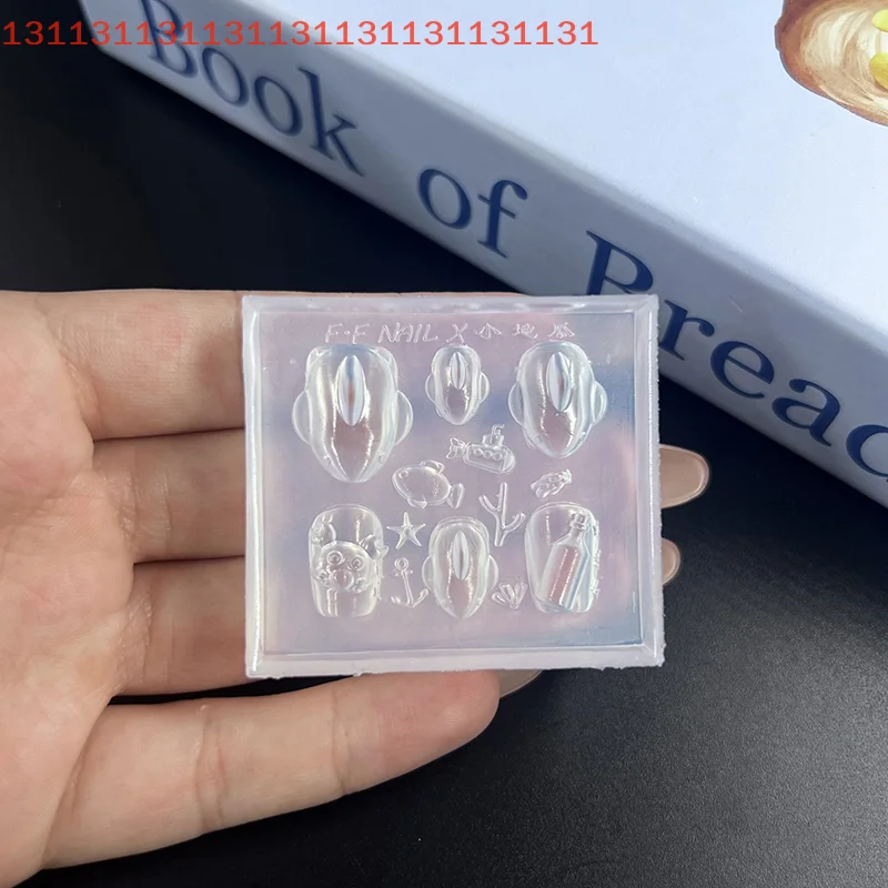 

Small Shark Crab Drift Bottle Designs for Manicure Creative Nail Art Design Mould Fashionable Silicone Nail Art Mold