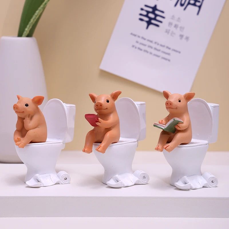 Kawaii Pig on Toilet Aniaml Figurines Cute Piggy Ornament Resin Home Desktop Rest Room Decoration Gift for Children