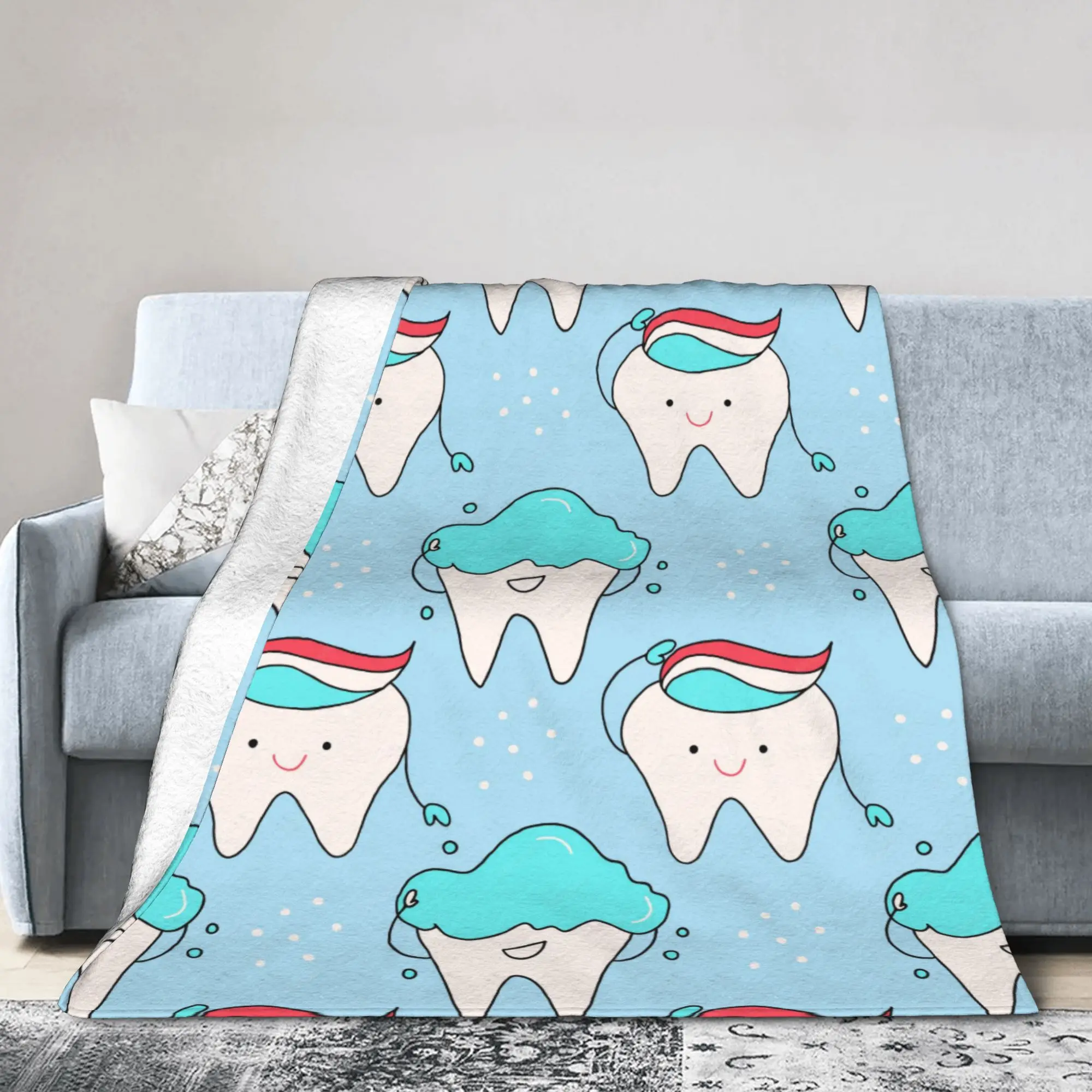Custom Smiling Teeth Blue Medical Pattern Blanket 3D Printed Soft Flannel Fleece Warm Throw Blankets for Car Bedroom Couch Quilt