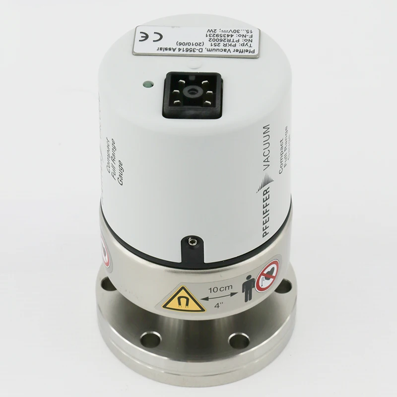 Vacuum compact full range of pressure gauges