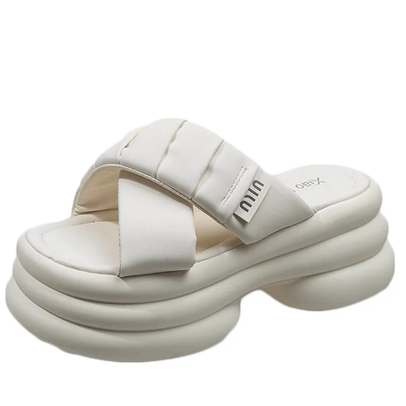 

8cm Outer Wear Slippers Women 2025 Summer New Versitile Fashion Woven Thick Bottom Soft Bottom Casual Sandals Fashion