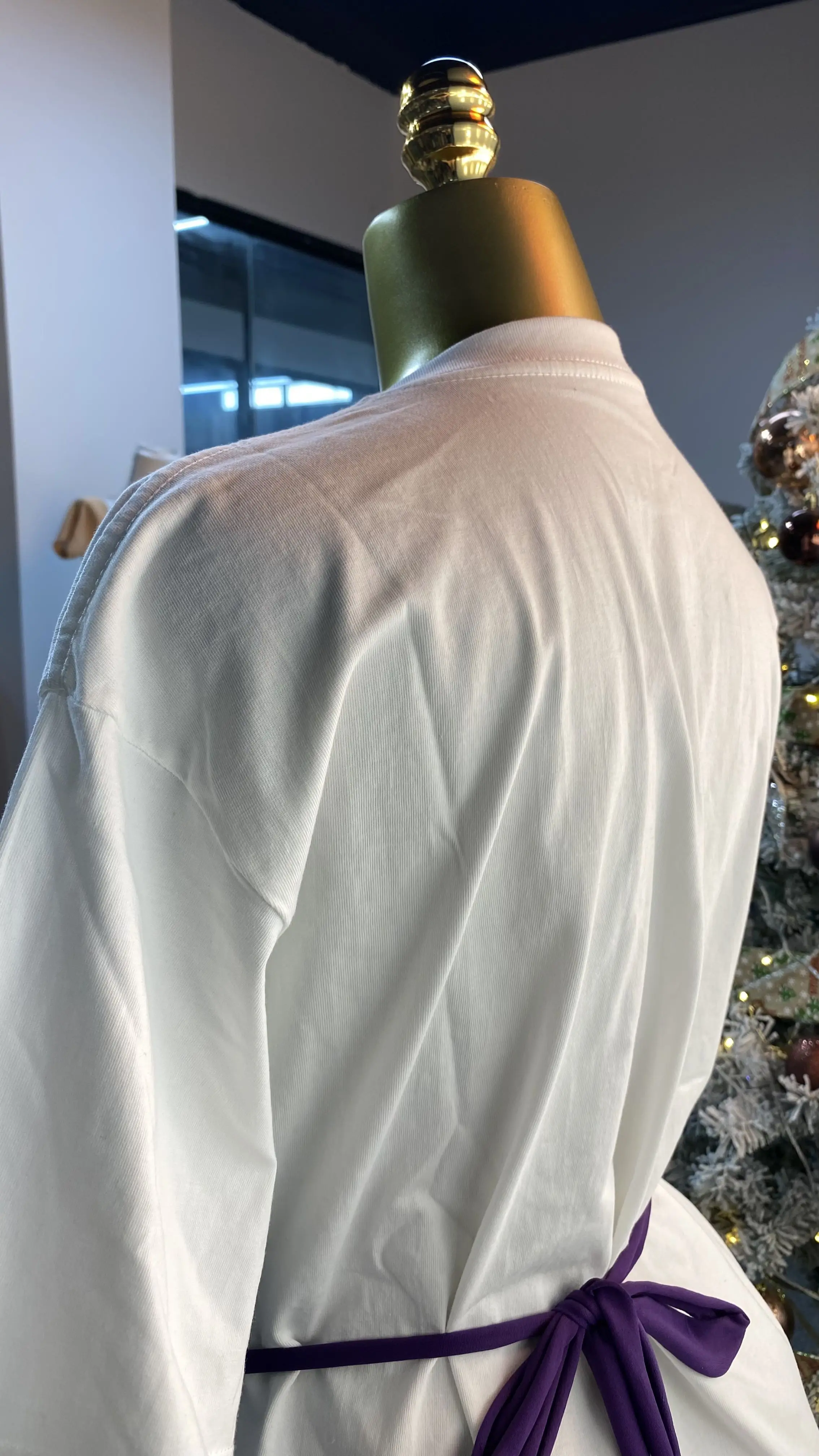 Groothandel borduurwerk nieuwe lente- en zomerserie oversized los T-shirt met korte mouwen en ronde hals-GZMM104