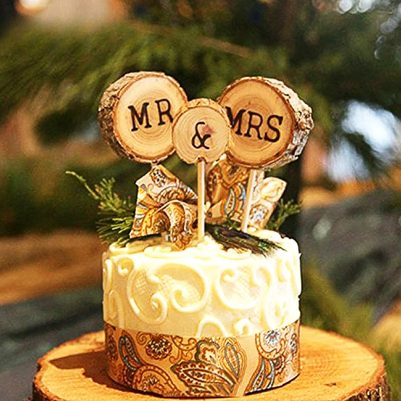 

Wedding Cake Topper MR&MRS, Solid Pine Wood Cake Insert Sign, Rustic Wedding Party Decoration